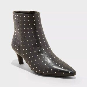Universal Thread Women's Taylor Jet Studded Kitten Heel Ankle Boots